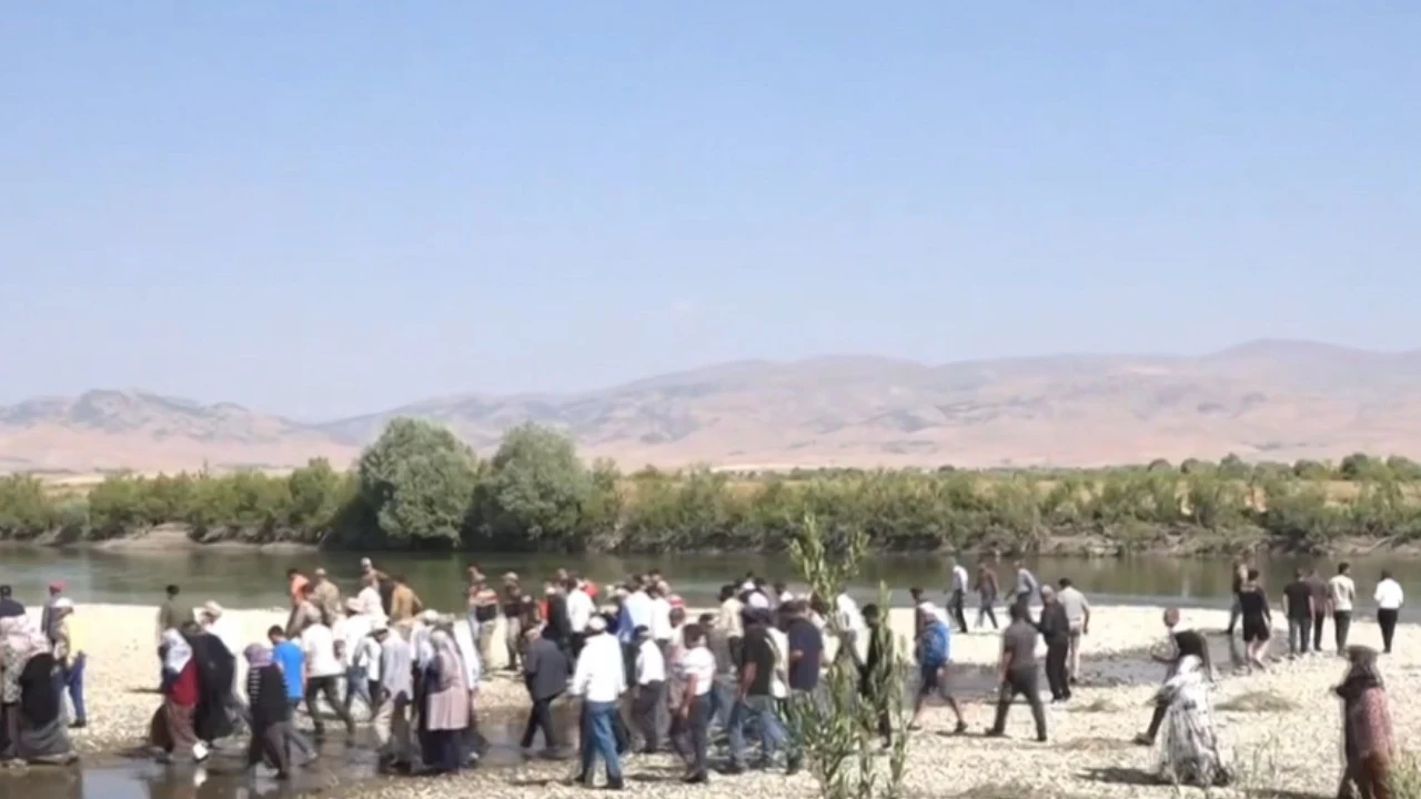 Nehre düşen çocuğun cesedi bulundu
