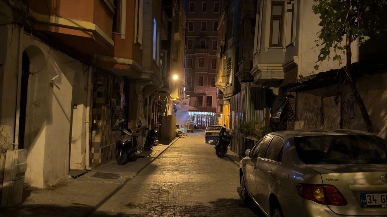 2008'deki vahşetin sanığıydı! Beyoğlu'nda sır ölüm: 17 yerinden bıçaklanarak...