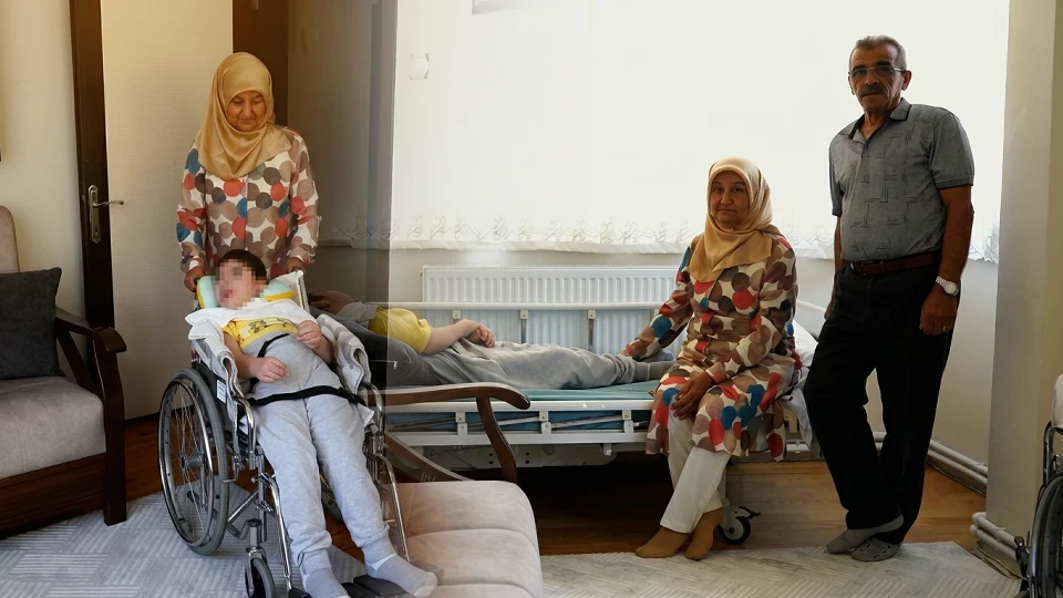 İki kızını kaybetti, 12 yıldır engele meydan okuyor | Gündem Haberler