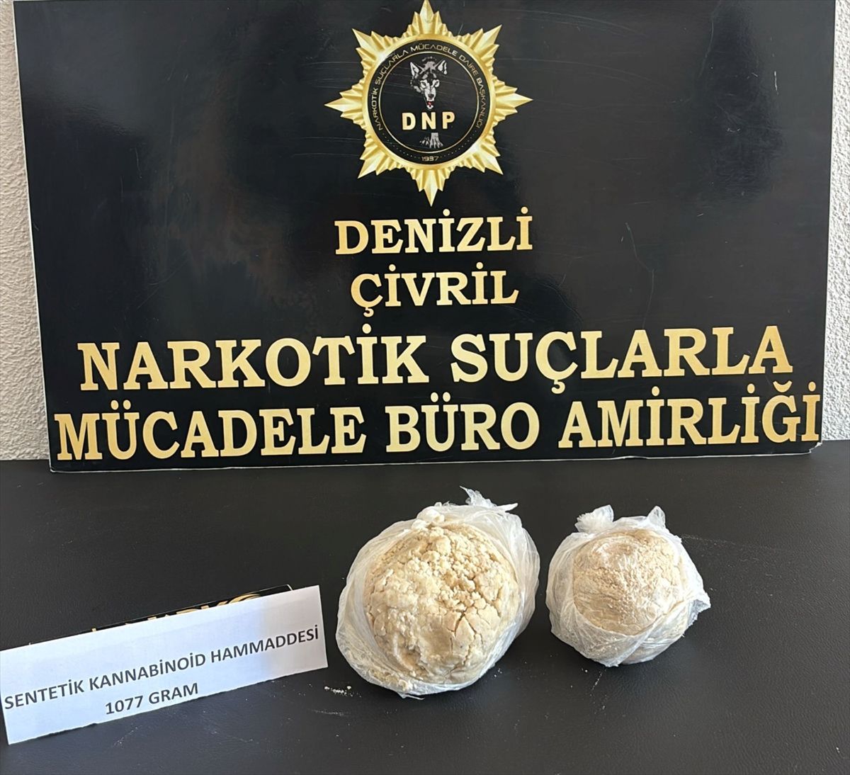 Denizli'de uyuşturucu operasyonunda 3 kişi tutuklandı
