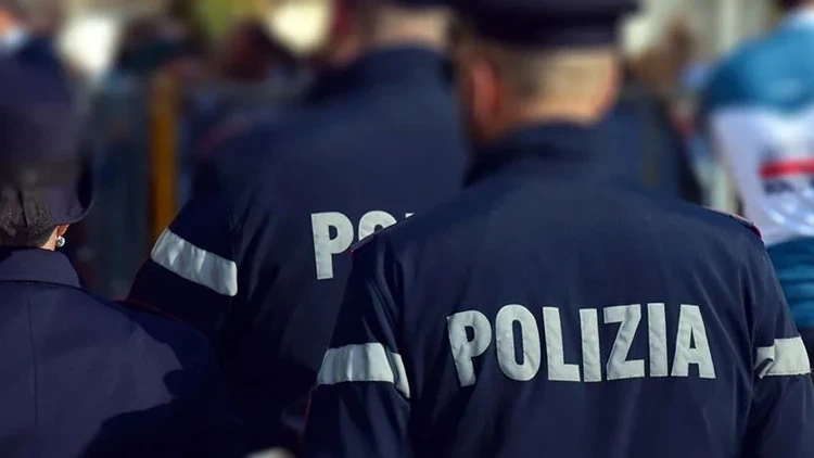 İtalya'da sokaklar karıştı: Gözaltında ölüm öfke yarattı