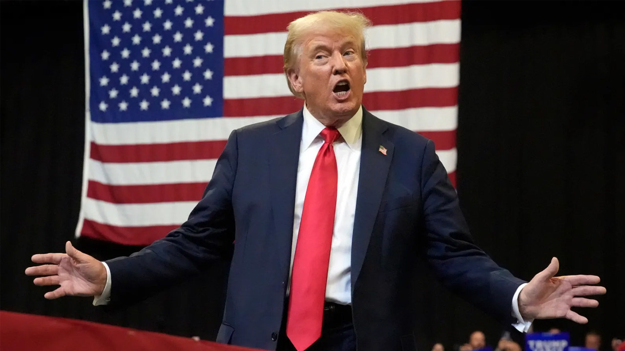 Trump'tan Avrupa'ya yeni tehdit! Gümrük sopasını yine salladı