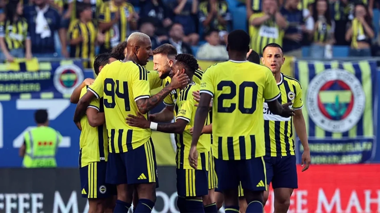 Fenerbahçe'de 6 isim için ayrılık operasyonu!
