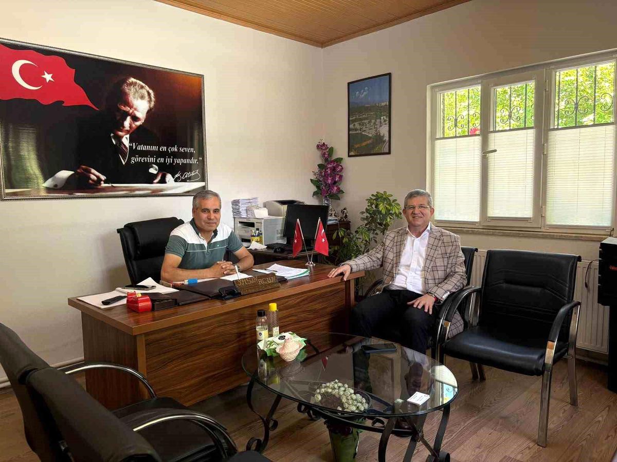 AK Parti Denizli İl Teşkilatı muhtarları ziyaret ediyor