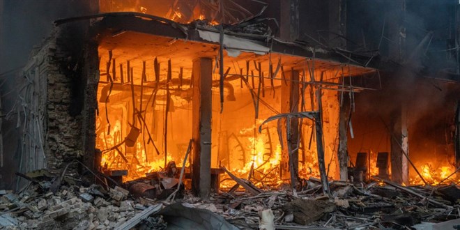 Kiev Belediye Başkanı: Rusya kente yoğun hava saldırısı düzenledi
