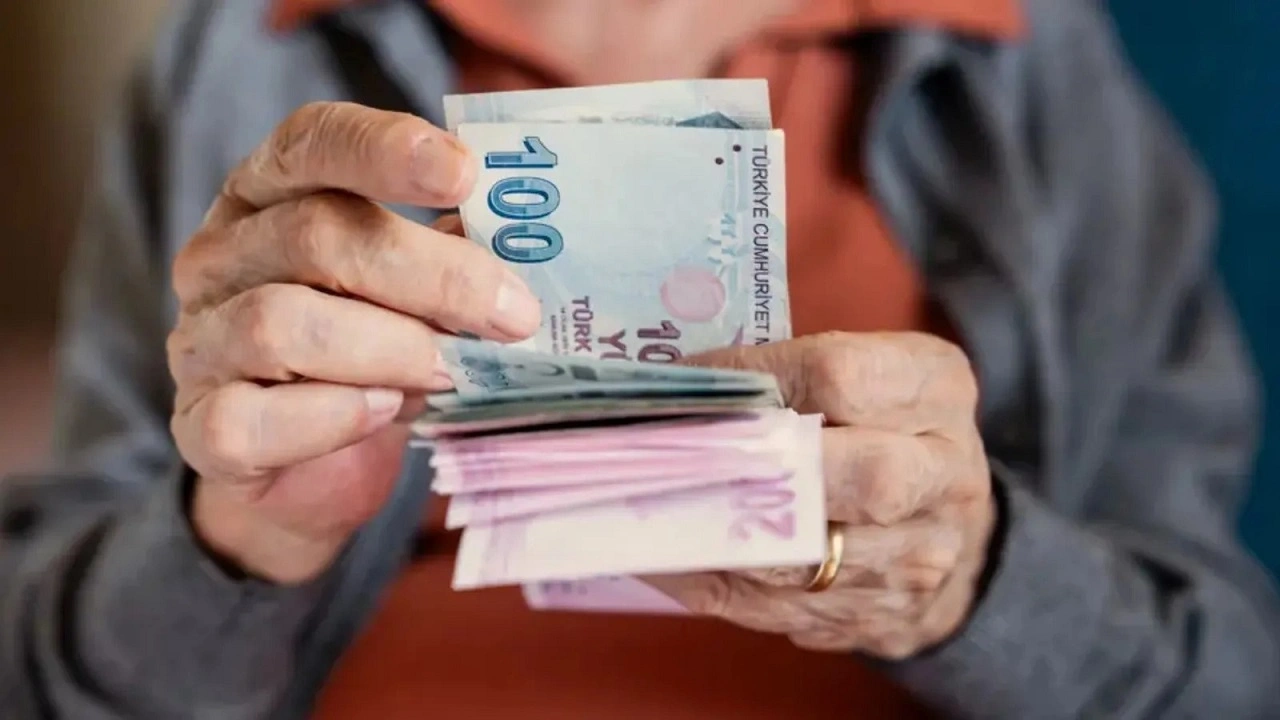 Milyonlarca emeklinin beklediği haber geldi! Torba Kanun Teklifi Genel Kurul'da