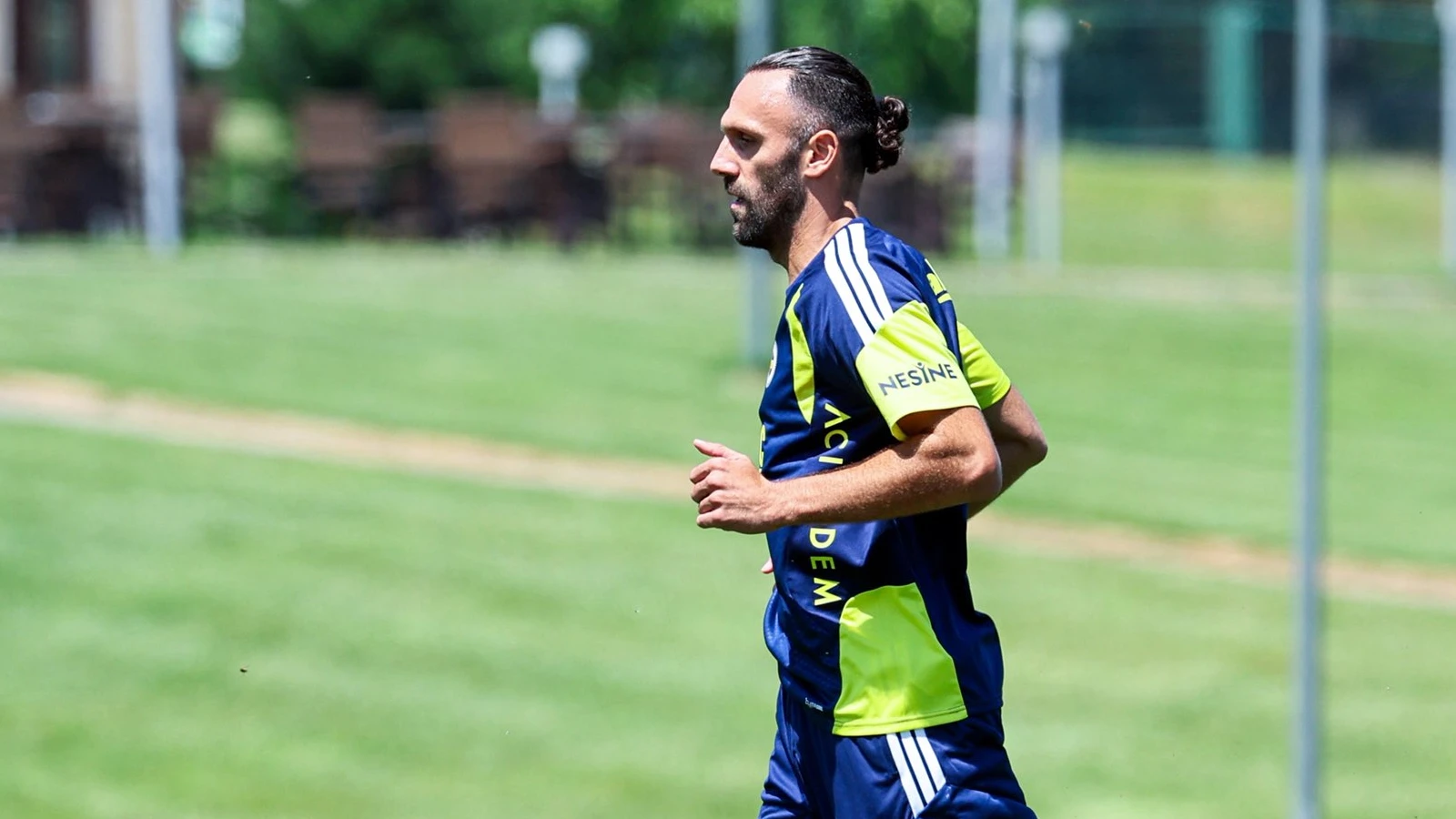 Fenerbahçe, hazırlıklarını sürdürdü
