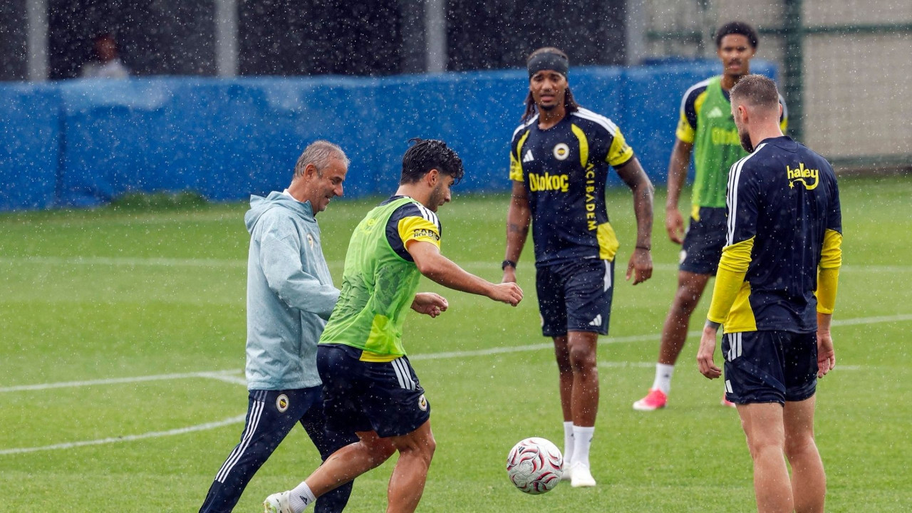 Fenerbahçe’de Şampiyonlar Ligi mesaisi tam gaz devam ediyor