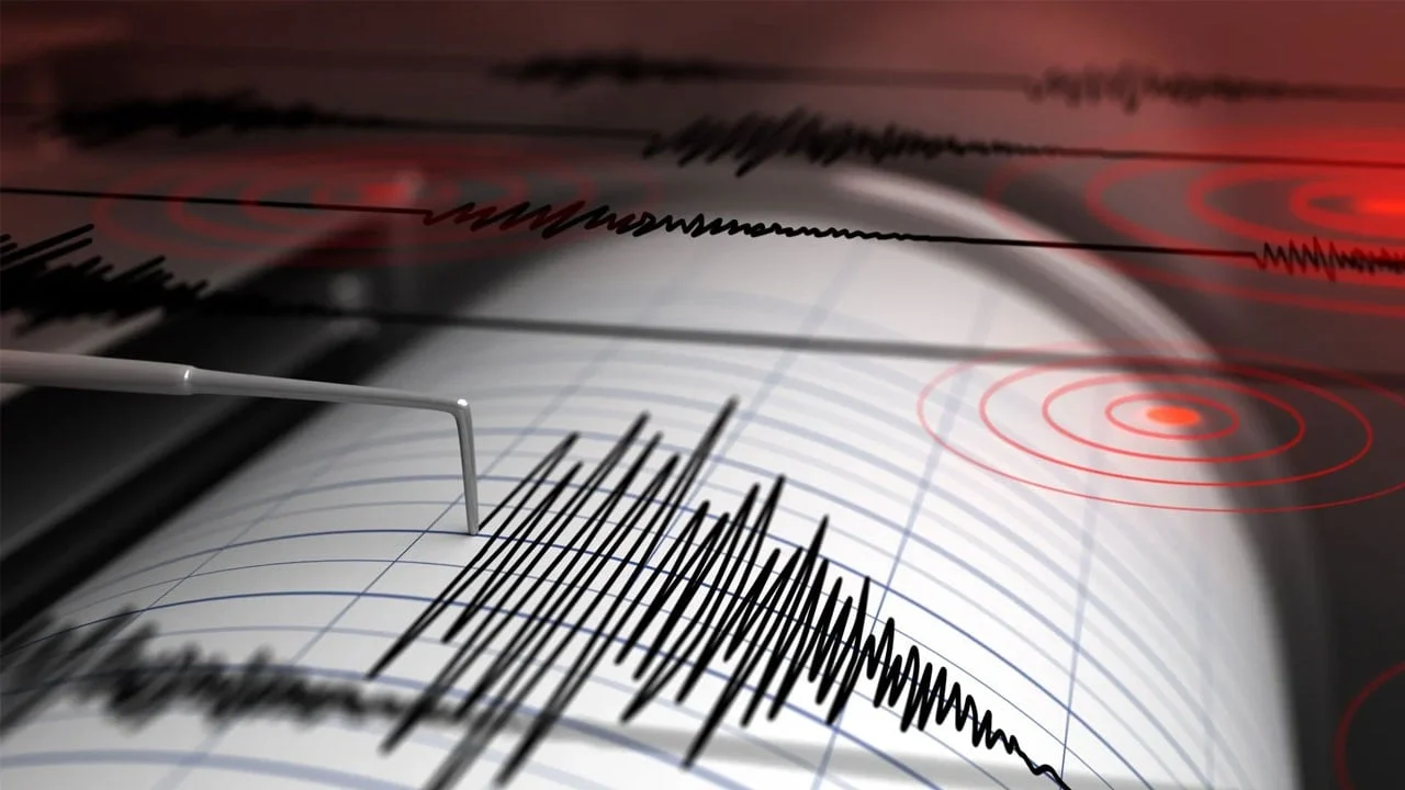 Van’da korkutan deprem