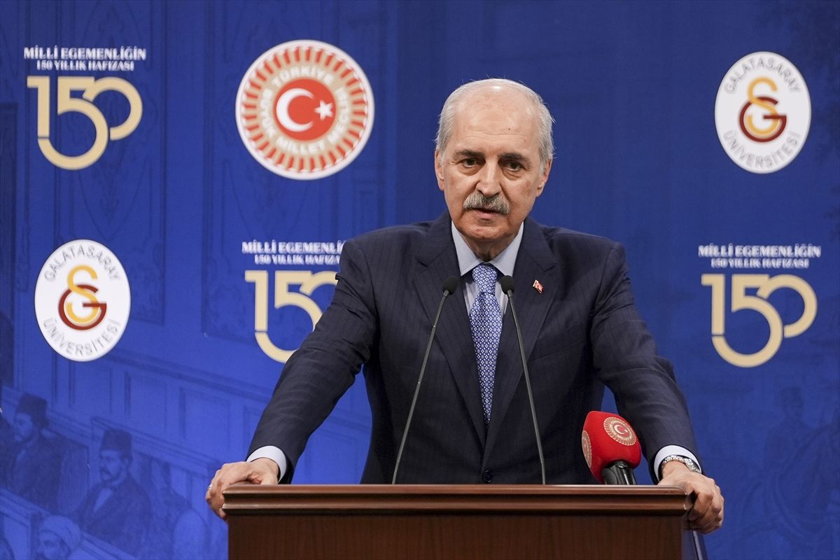 TBMM Başkanı Kurtulmuş, "Bir Sultan, Bir Darbe, Bir Anayasa" başlıklı Sultan Abdülaziz Han'ı anma programında konuştu Aç..