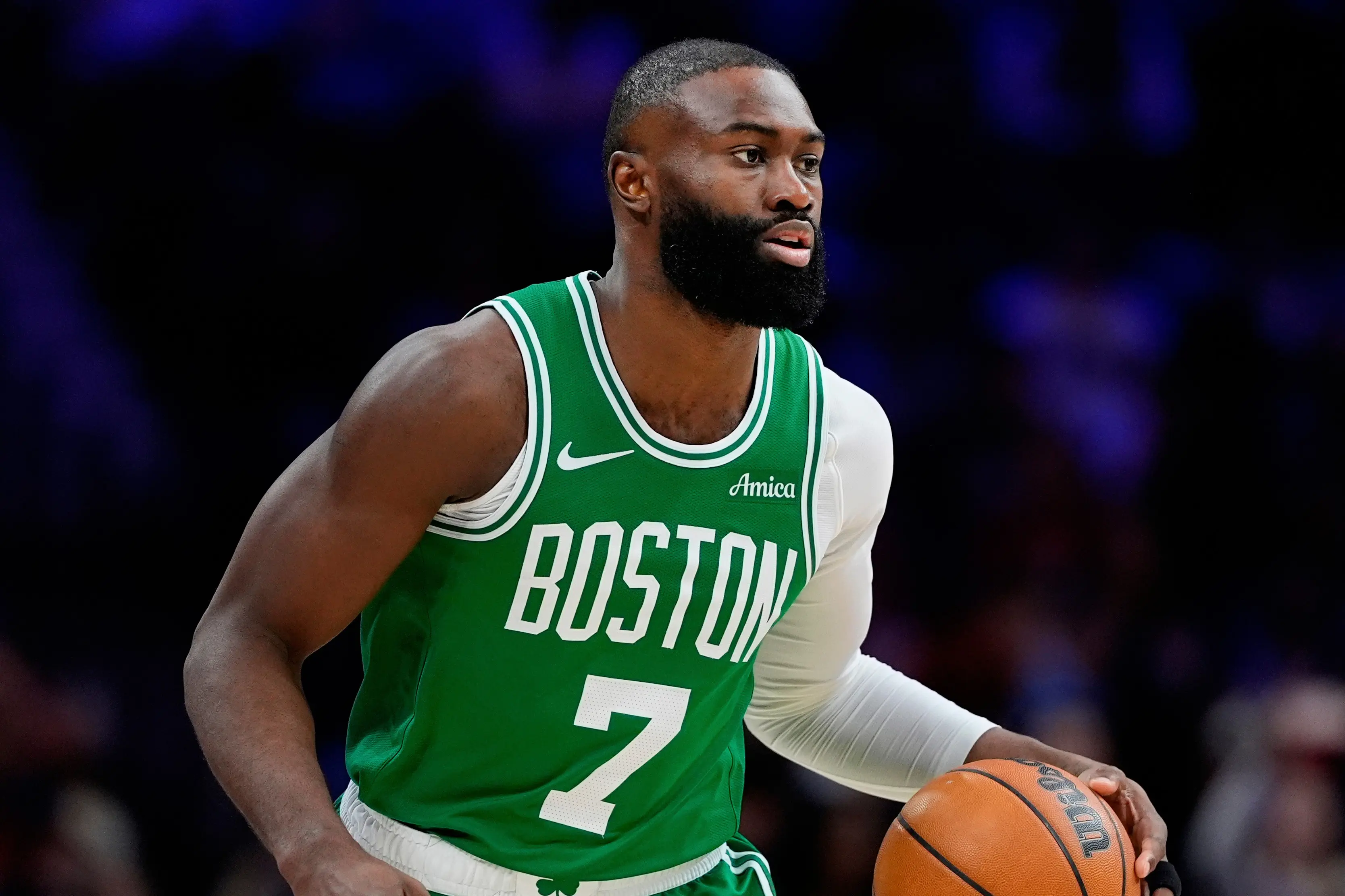 Philadelphia 76ers'ı Jaylen Brown kadrosuna kattı