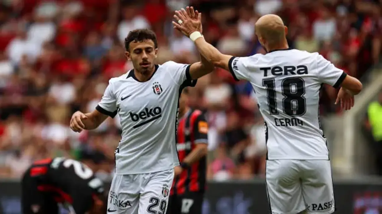 Beşiktaş - Midtjylland! İlk 11'ler
