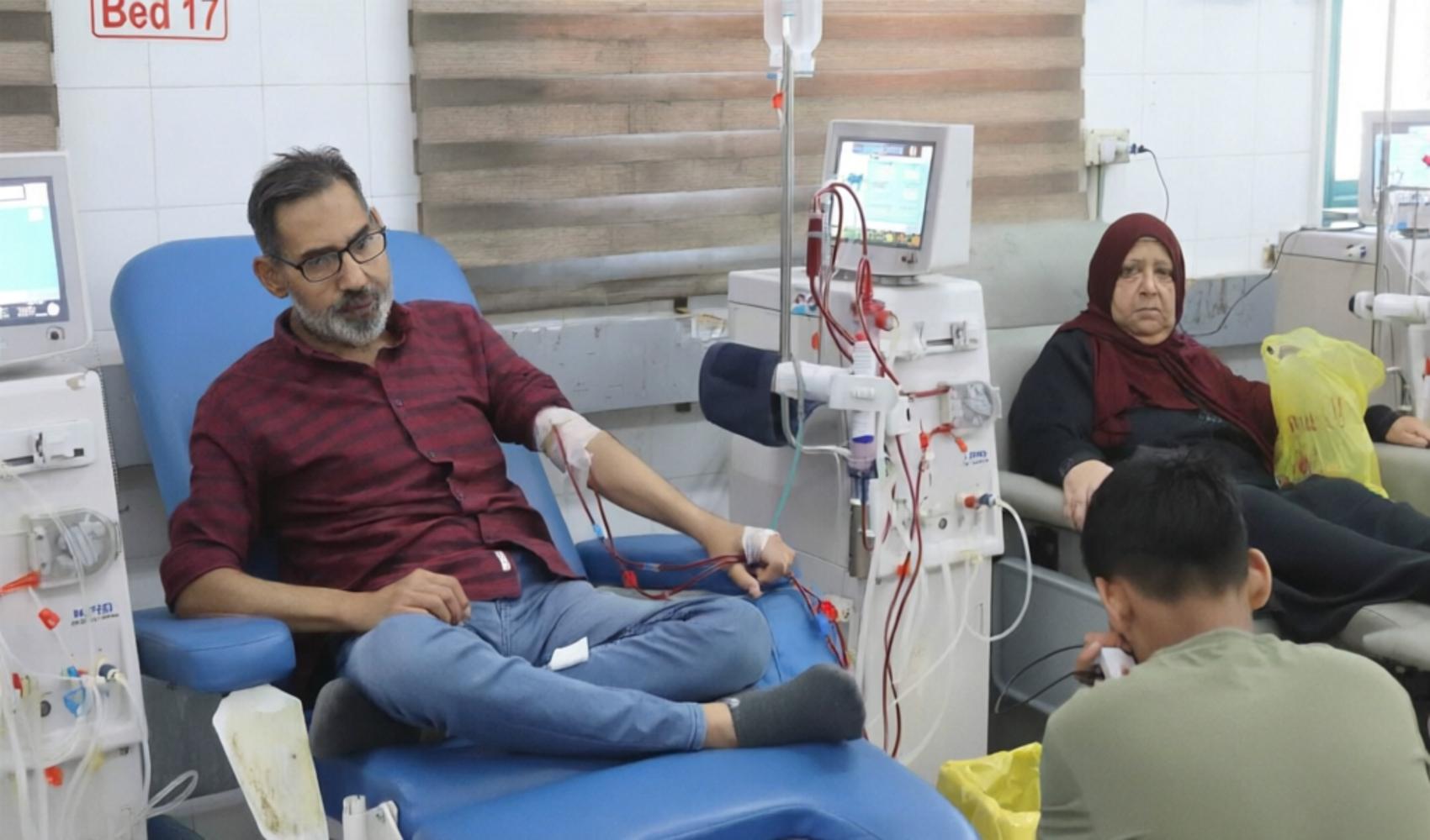Gazze’de diyaliz krizi derinleşiyor: Sodyum bikarbonat eksikliği yüzlerce hastanın tedavisini aksattı
