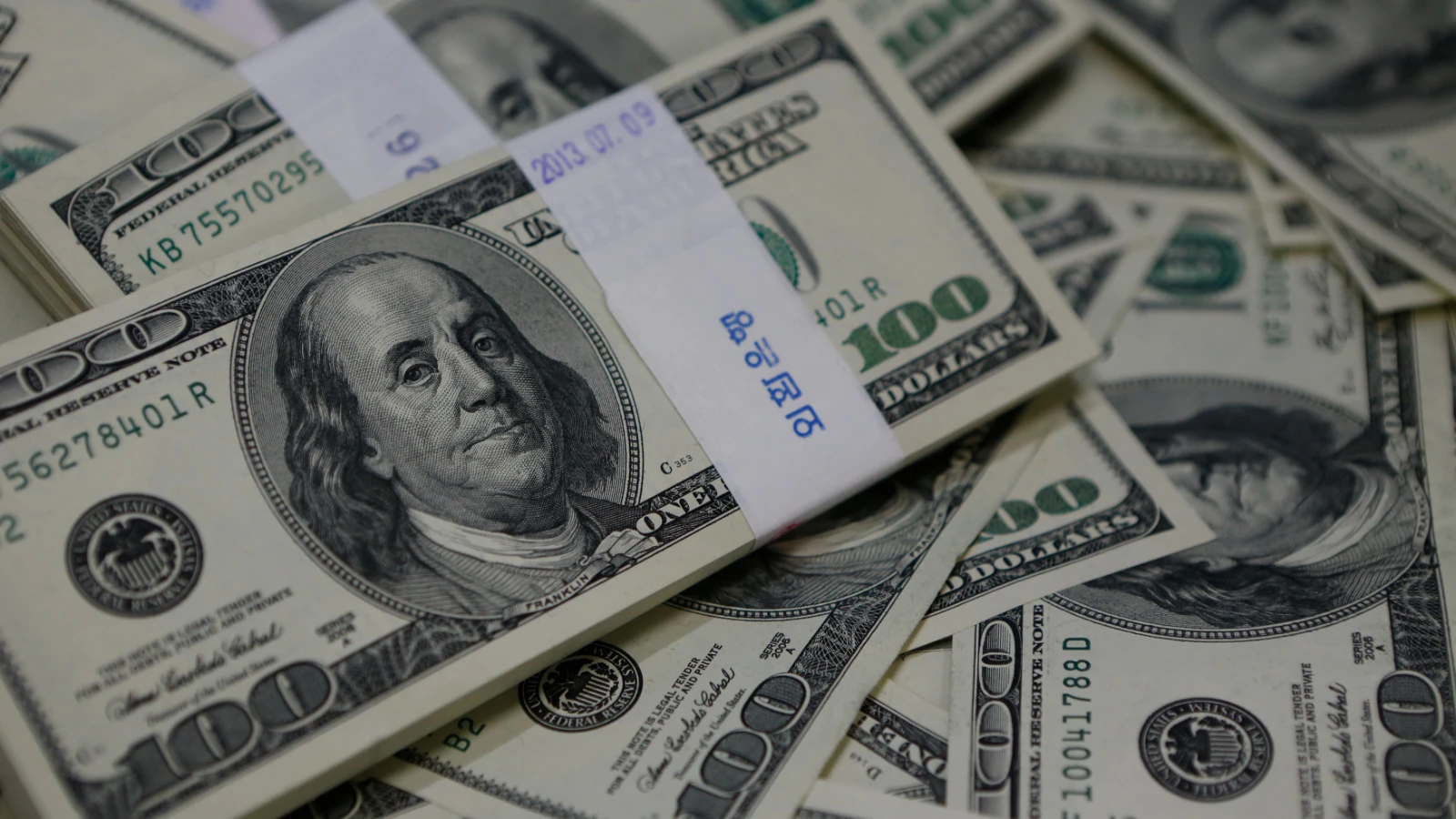 Dolar 46 TL'yi aşarak yeni tarihi zirvesini gördü! Gözler enflasyonda