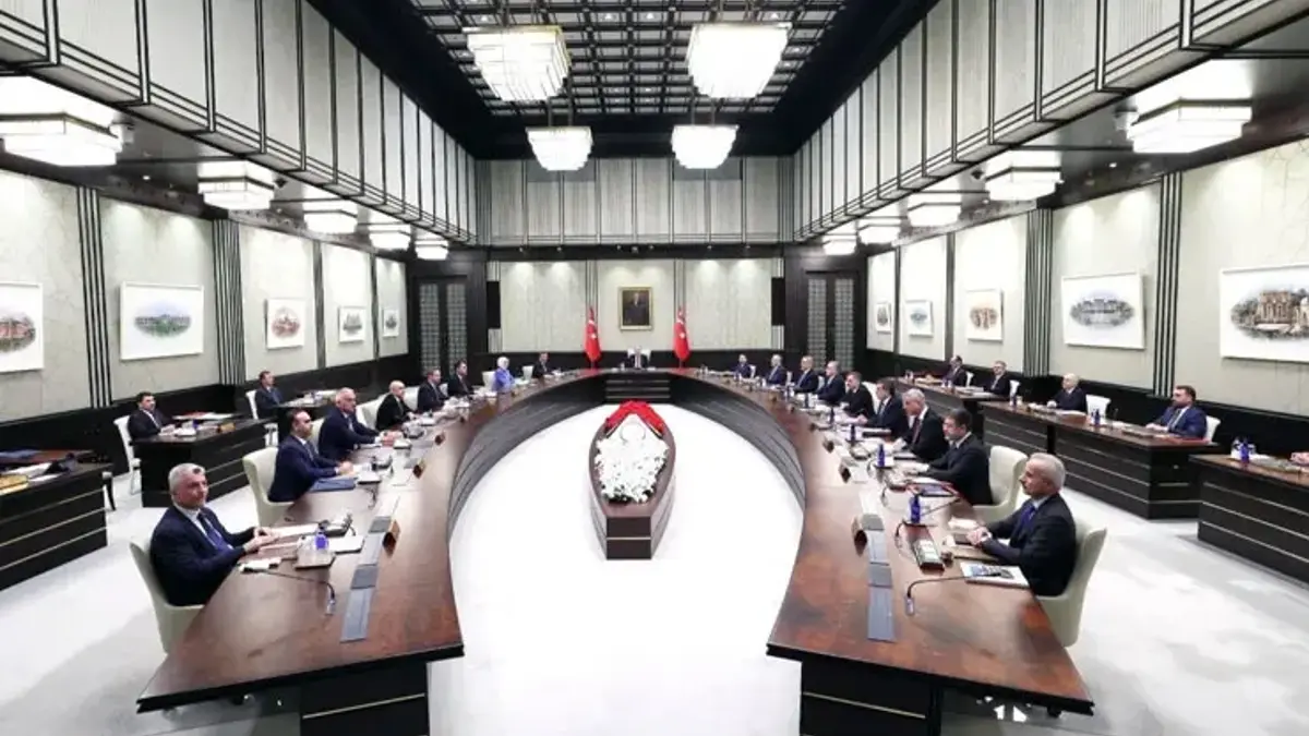 Kabine bugün toplanıyor! İşte masadaki başlıklar