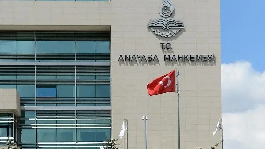 AYM'den cinsiyet değişikliği düzenlemesi hakkında karar! İptal talebi reddedildi