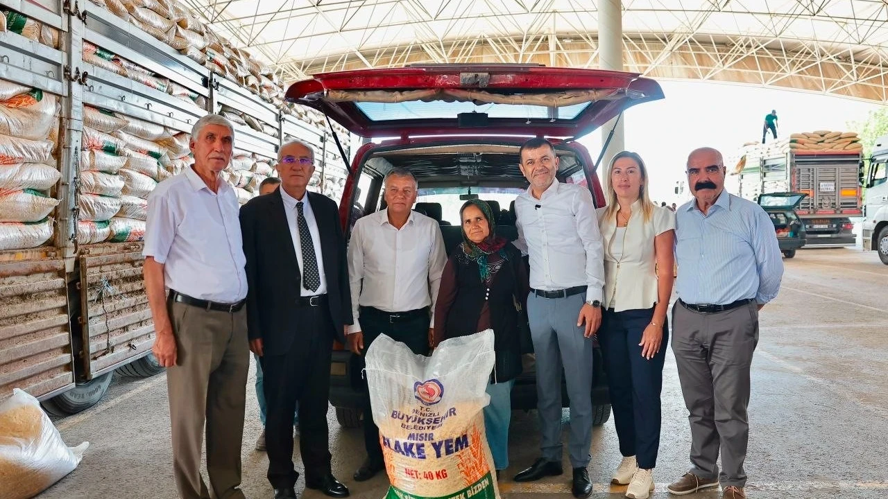 19 ilçede binlerce üreticiye destek: 32 bin çuval dağıtıldı, maliyetler hafifledi