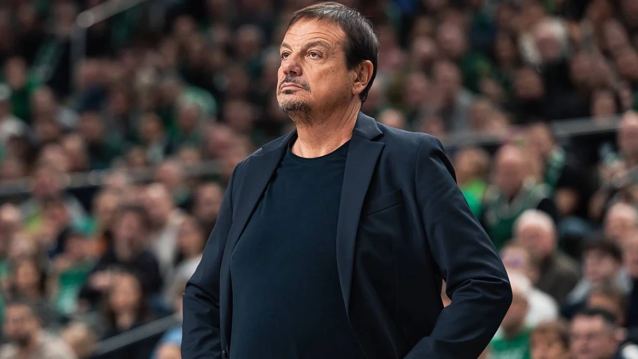 Ergin Ataman'ın Panathinaikos'u Olympiakos'u devirdi: Finalde seri 1-1 oldu