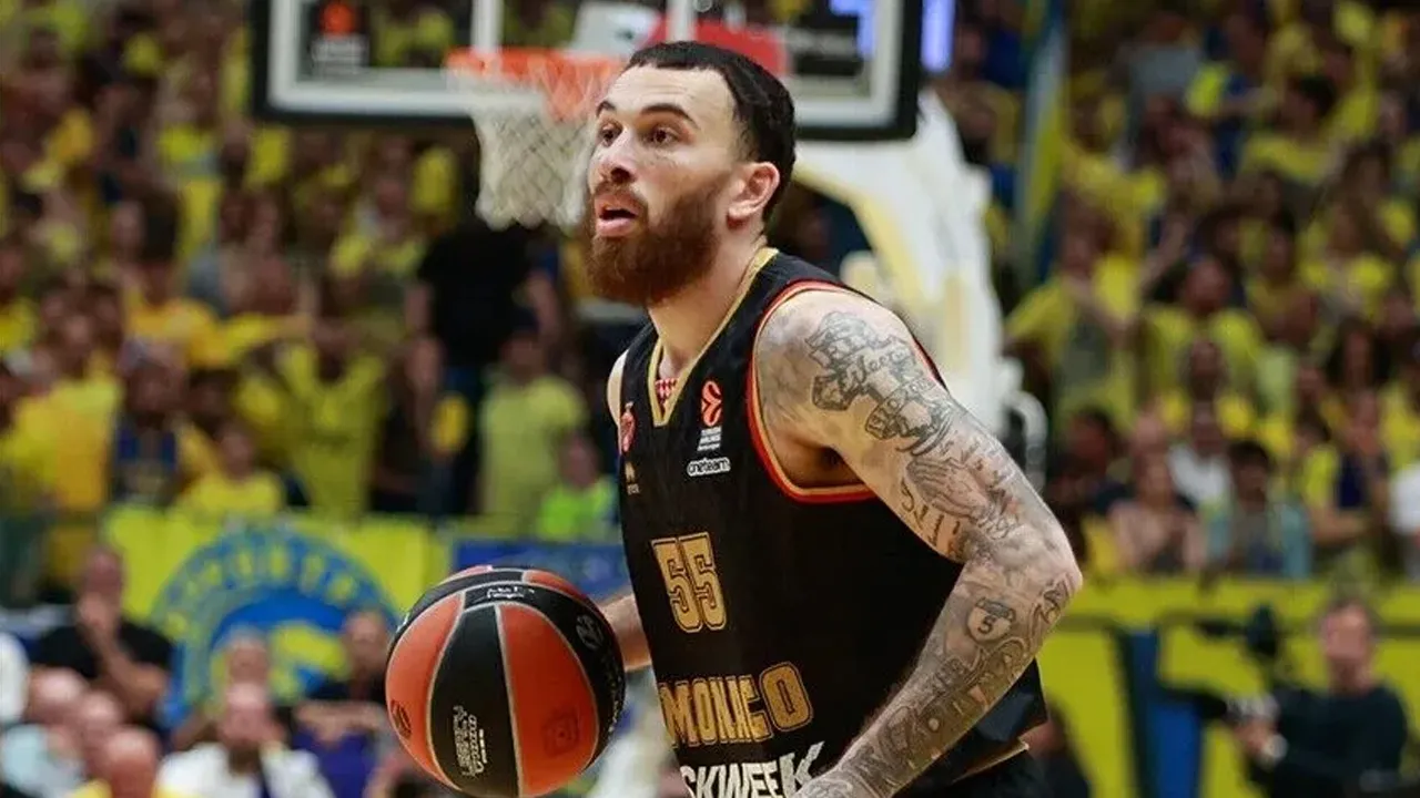 Anadolu Efes'e ABD'li oyun kurucu: İmzalar atıldı