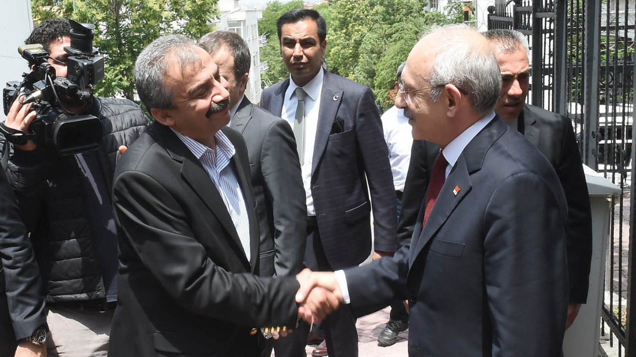 Sırrı Süreyya Önder'in kızından Kılıçdaroğlu'na 'dokunulmazlık' tepkisi: Ahları sizin üzerinizde, iyi hatırlanmayacaksınız!