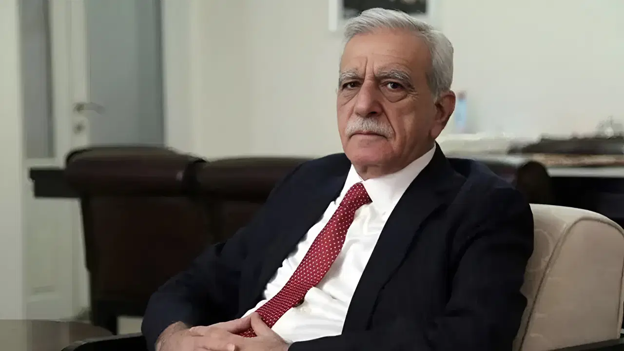 Bahçeli 'Makama dönmeli' çağrısı yapmıştı... İçişleri Bakanlığı'ndan Ahmet Türk kararı