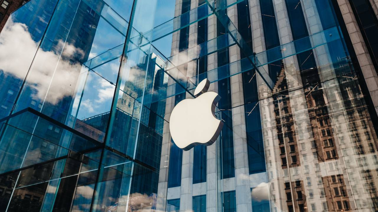 Wall Street Journal kalem kalem hesapladı: Yeni iPhone kaç para olacak?