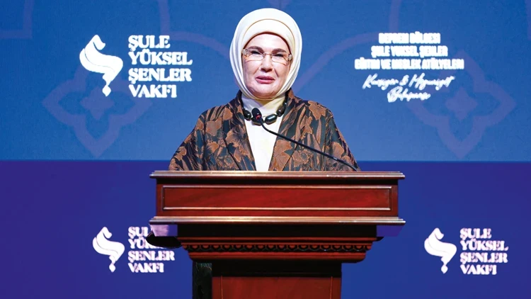 Emine Erdoğan: 15 Temmuz cesaretin adı