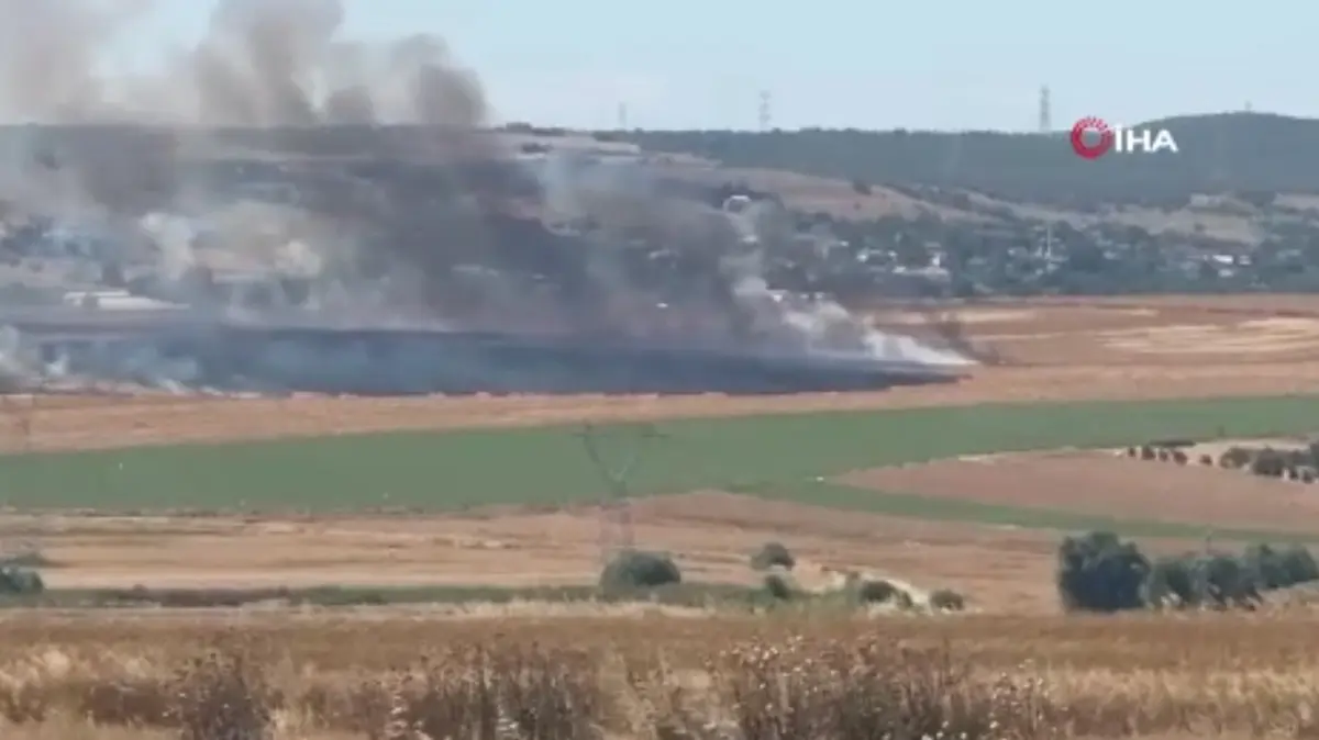 Yangına giderken kaza yaptı! İtfaiye aracı devrildi