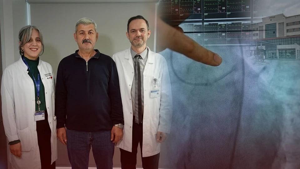 Kalbi 20 kez duran hasta, kalp masajı eşliğinde yapılan anjiyoyla hayata tutundu | SAĞLIK HABERLERİ