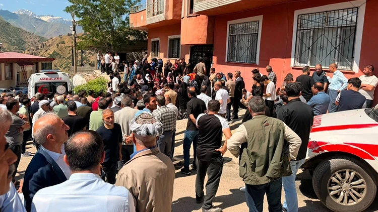Hakkari’de aile katliamı! Uzman çavuş kayınpederinin evini bastı: 4 ölü