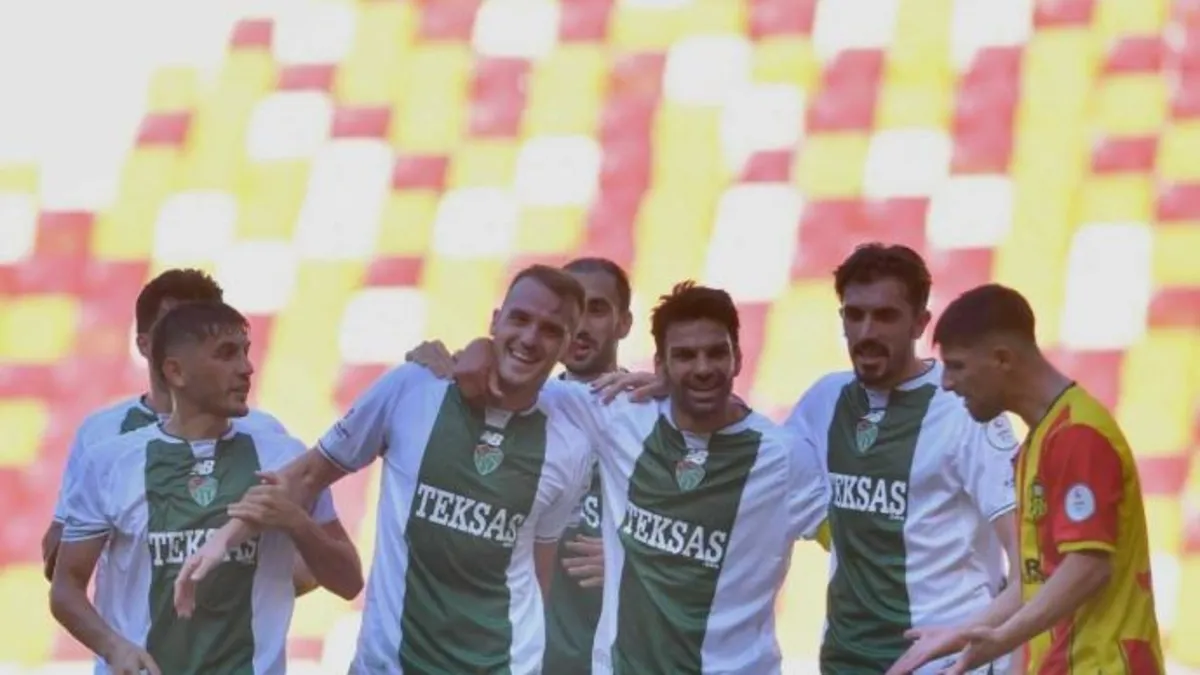 Bursaspor İlhan Depe ile sözleşme yeniledi