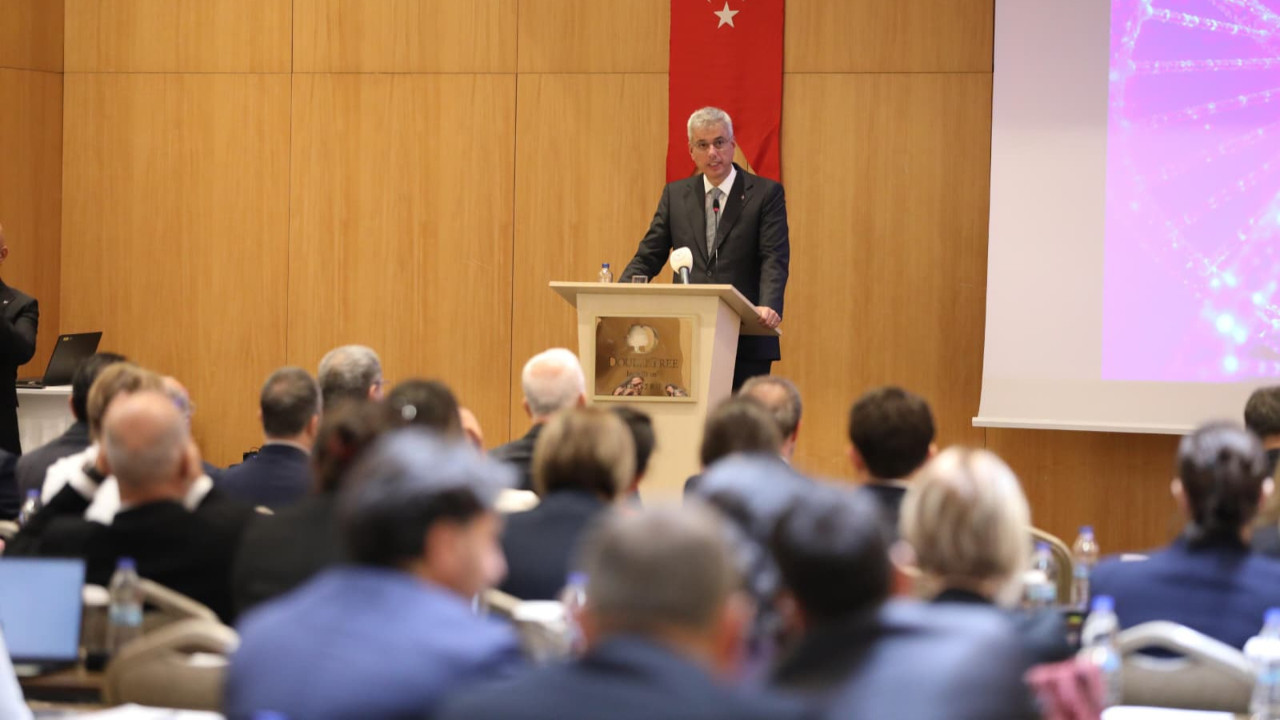 Sağlık Bakanı'ndan yerli tıbbi cihaza kamu alım garantisi