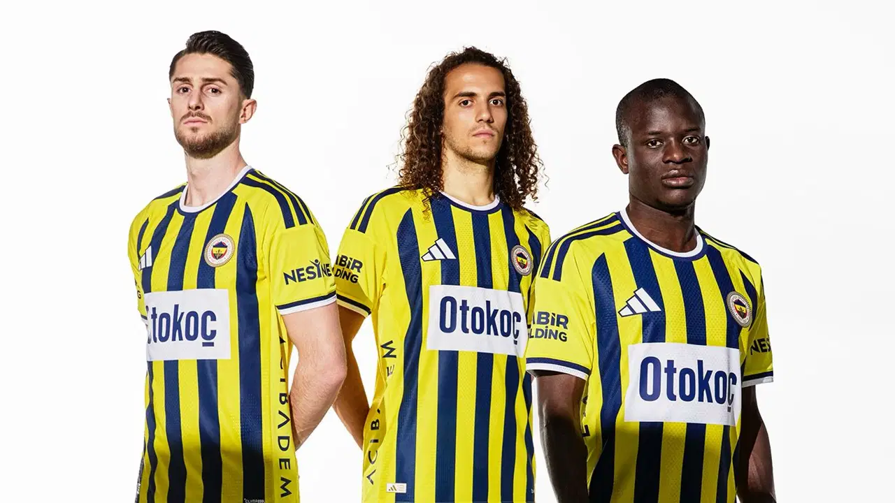 Yeni sezon formaları satışa çıkmıştı: Fenerbahçe tüm zamanların rekorunu kırdı