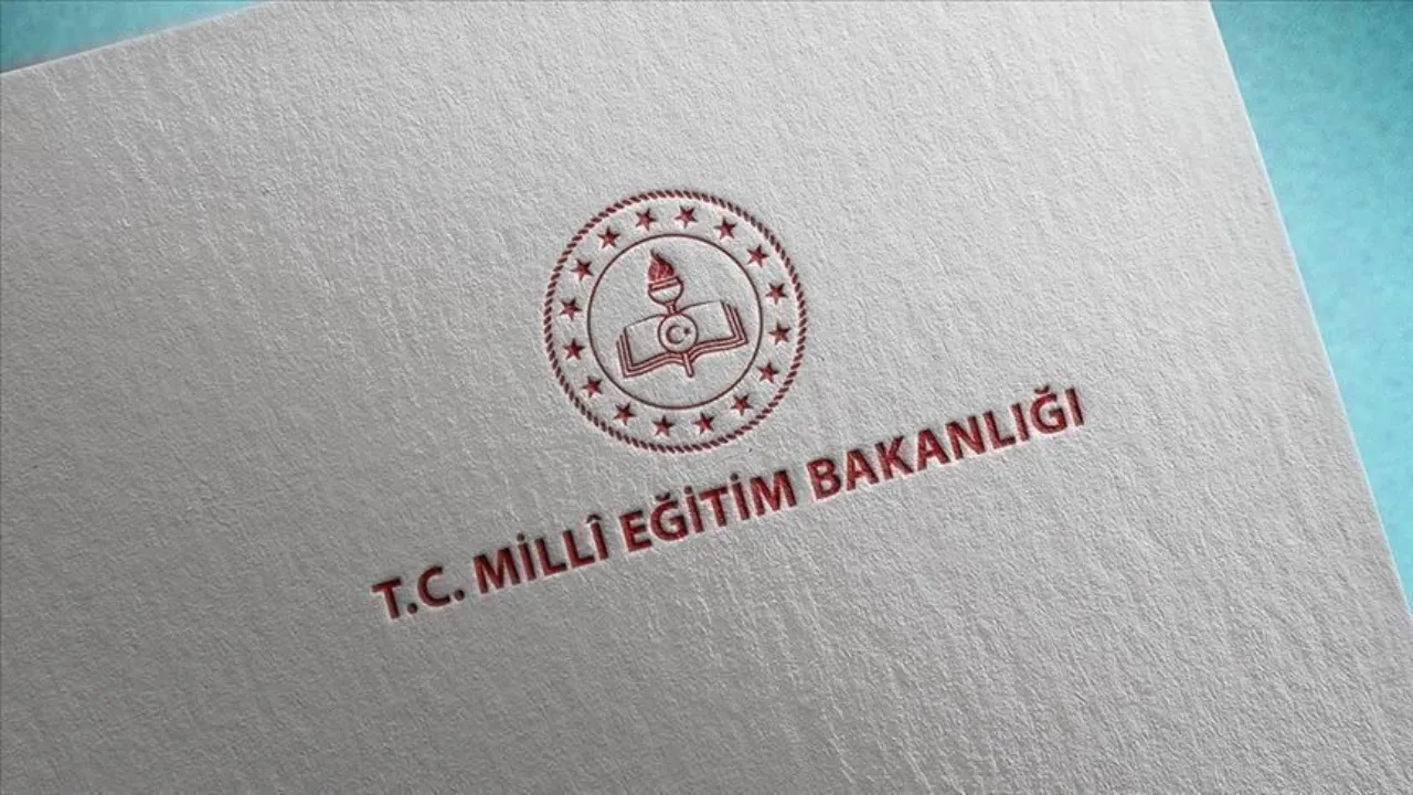 2026 İl içi ve il dışı atama takvimi! Öğretmenlerin mazerete bağlı yer değiştirme başvuru tarihleri açıklandı
