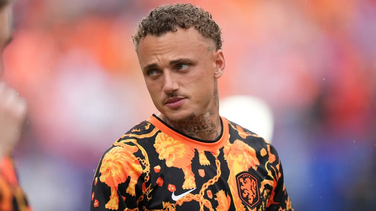 Napoli'de Noa Lang belirsizliği