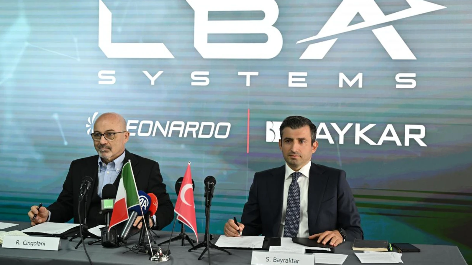 Baykar ve Leonardo, geleceğin hava muharebesine hazırlanıyor