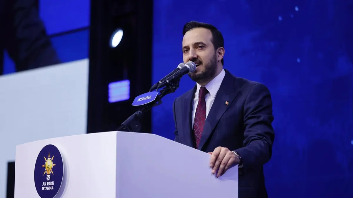 İstanbul'da CHP belediyeciliği sınıfta kaldı! İlk 10 belediyenin 9'u AK Parti'den
