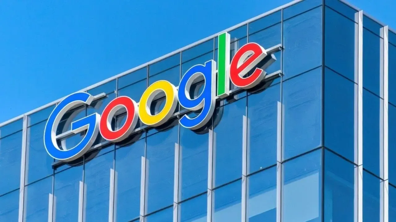 Android'de tarihi dönüşüm: Google kapılarını rakiplerine açıyor