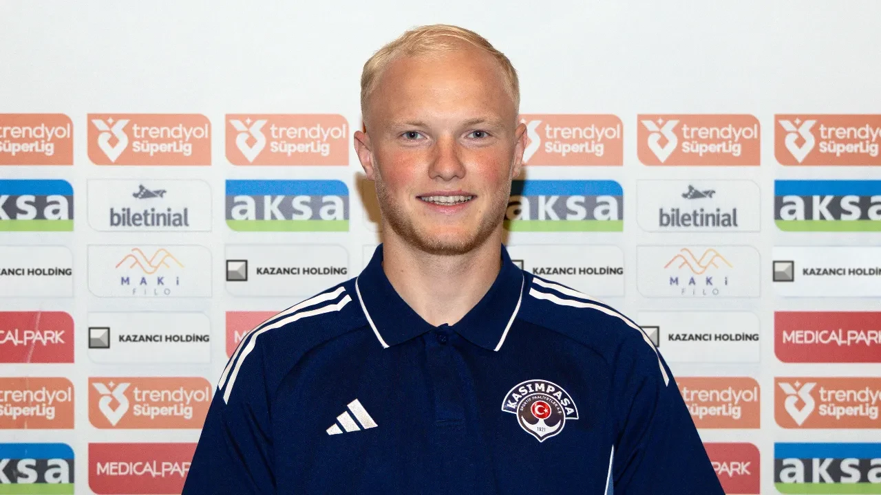 Kasımpaşa yeni transferini açıkladı! Lacivert-beyazlılar, Marcus Rafferty'yi kadrosuna kattı