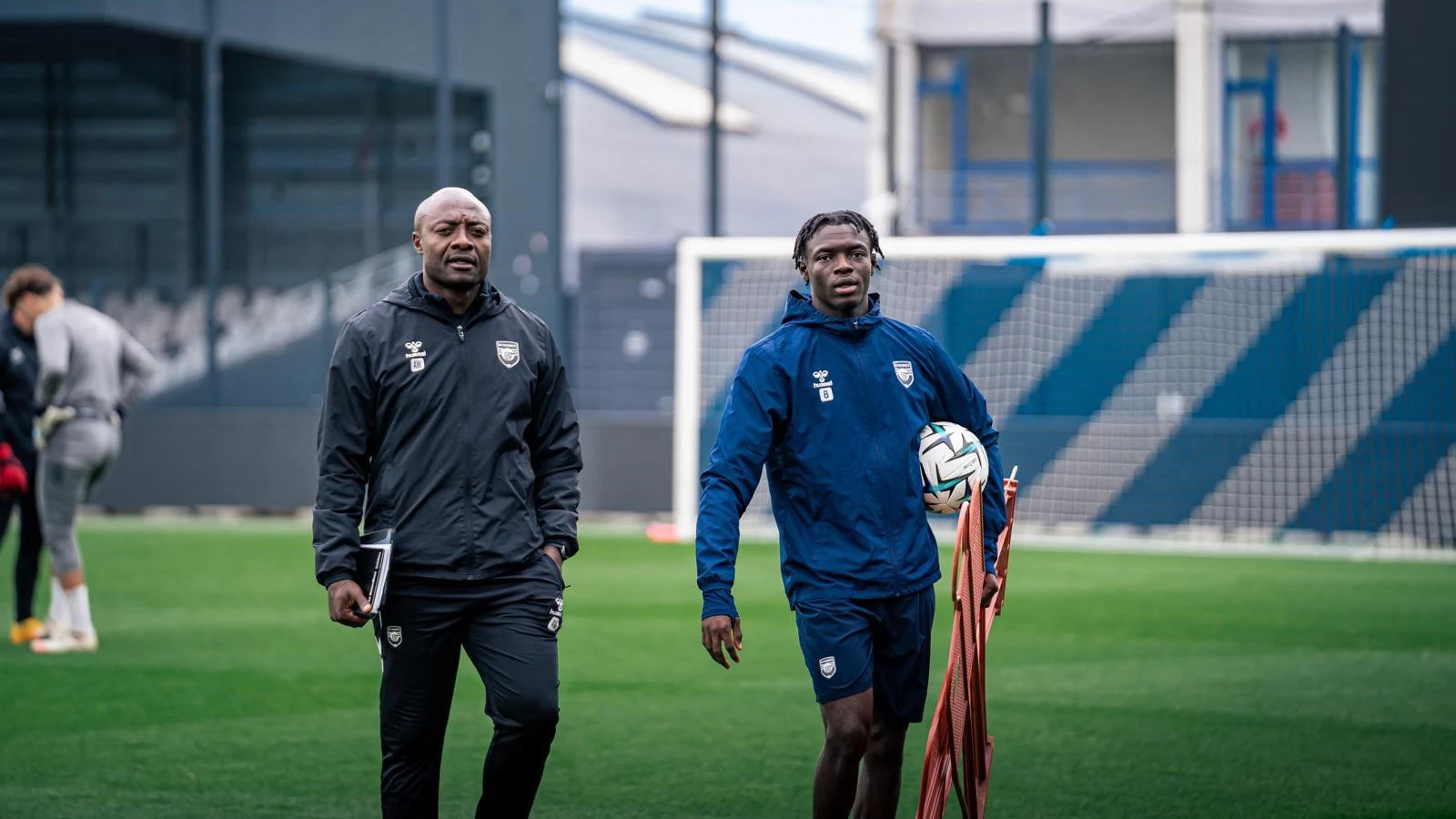 Süper Lig ve alt lig ekipleri Pierre Webo için devrede