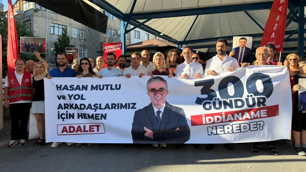 Bayrampaşa Belediye Başkanı Hasan Mutlu'nun tutukluluğunun 300. gününde 'Adalet Yürüyüşü' düzenlendi