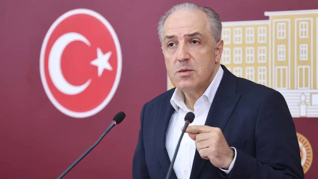 Mustafa Yeneroğlu'ndan '12. Yargı Paketi' tepkisi