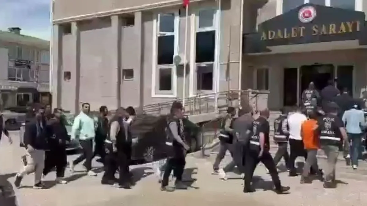 Ankara merkezli dev operasyon! 203 milyarlık bahis ağı çökertildi
