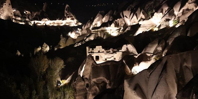 Kapadokya'nın tarihi mirası artık geceleri de keşfedilebilecek