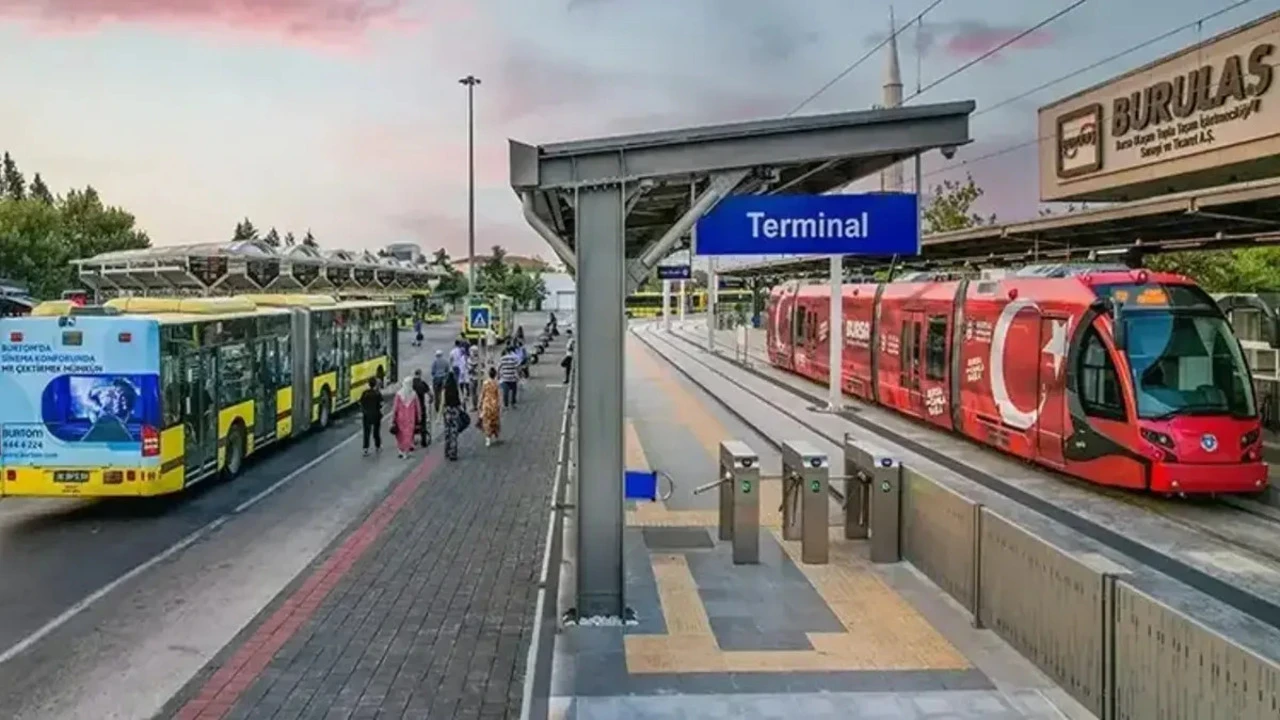 Bursa'da YKS’ye gireceklere ücretsiz ulaşım desteği