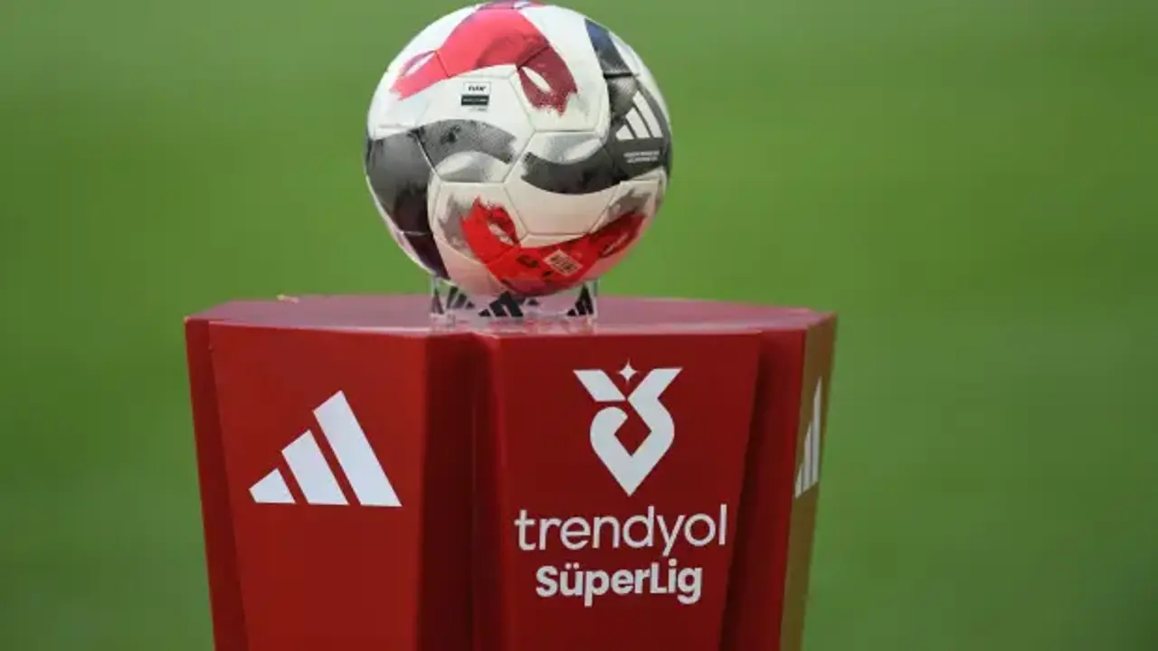 Son dakika: Süper Lig'de derbi haftaları belli oldu