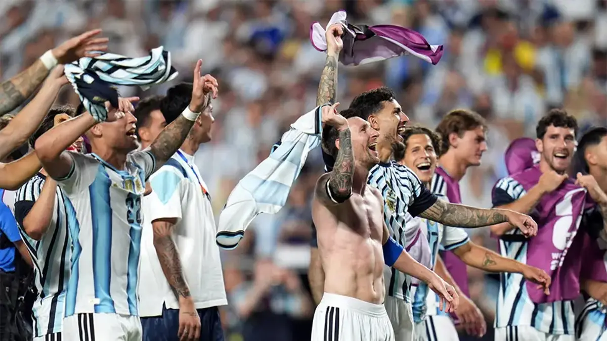 Messi'li Arjantin, İsviçre'yi uzatmalarda devirdi