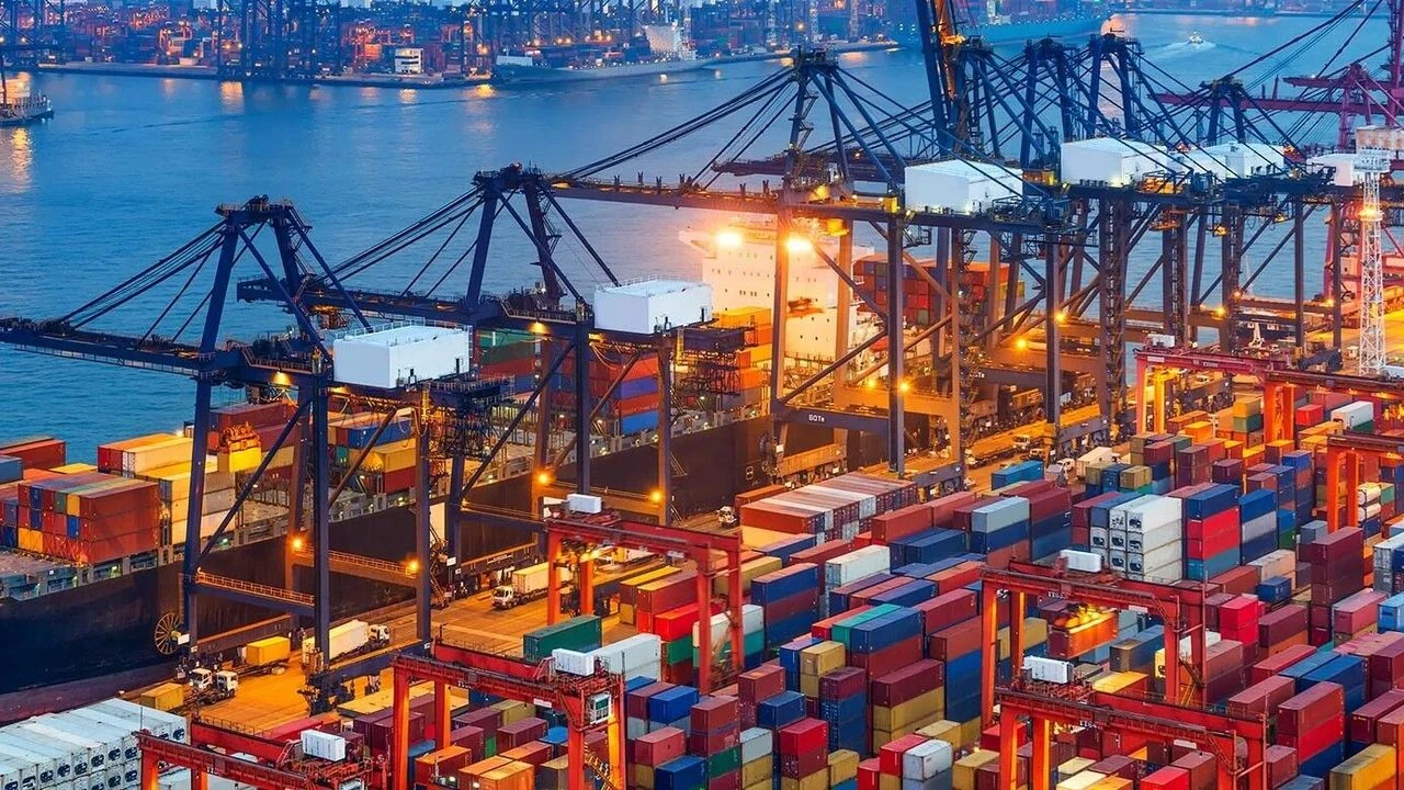 Ticaret Bakanlığı: İhracatçının 3. çeyrekte yüzü gülüyor
