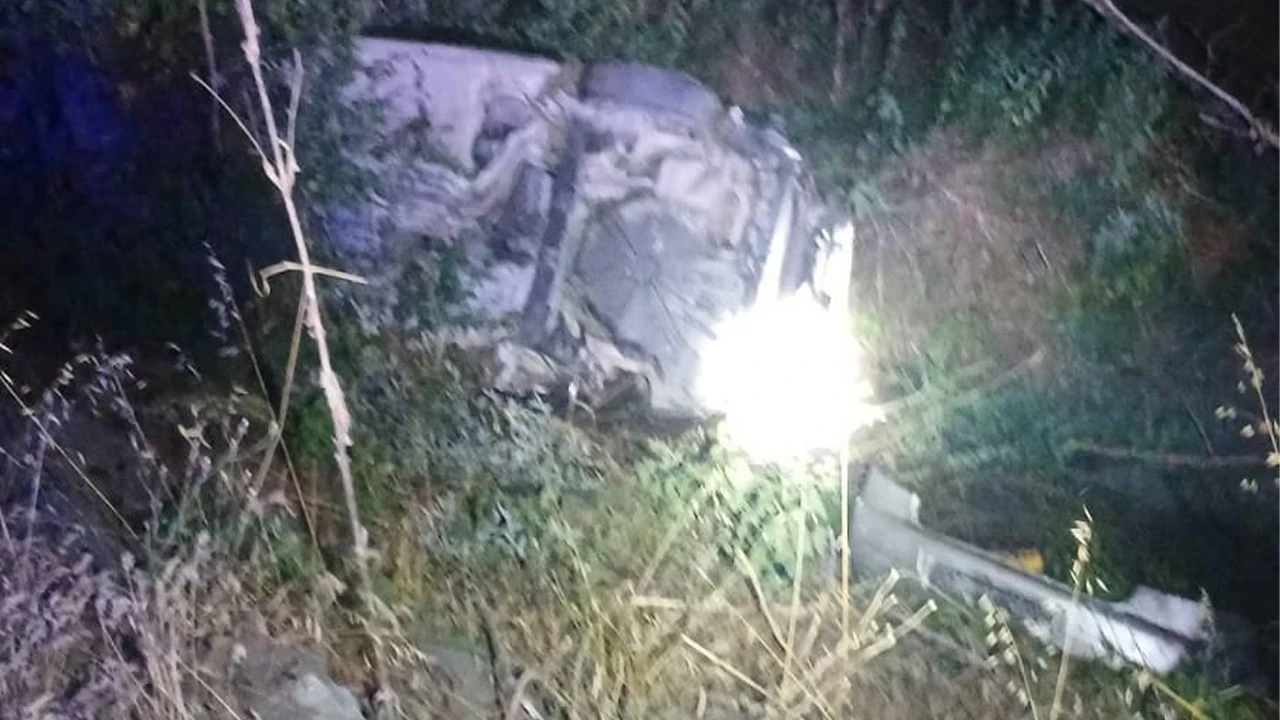 2.48 promil alkollü sürücünün kullandığı araç şarampole yuvarlandı