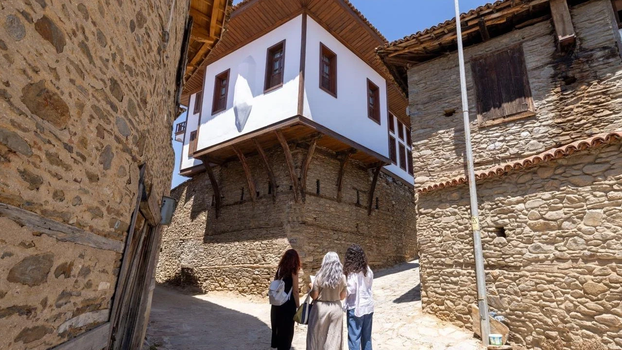 İzmir’in tarihi mirasına koruma kalkanı